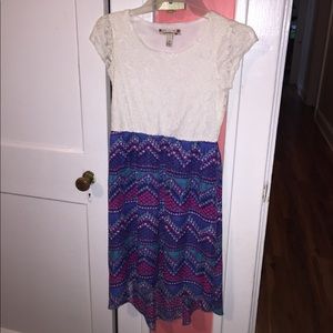 Girls dress
